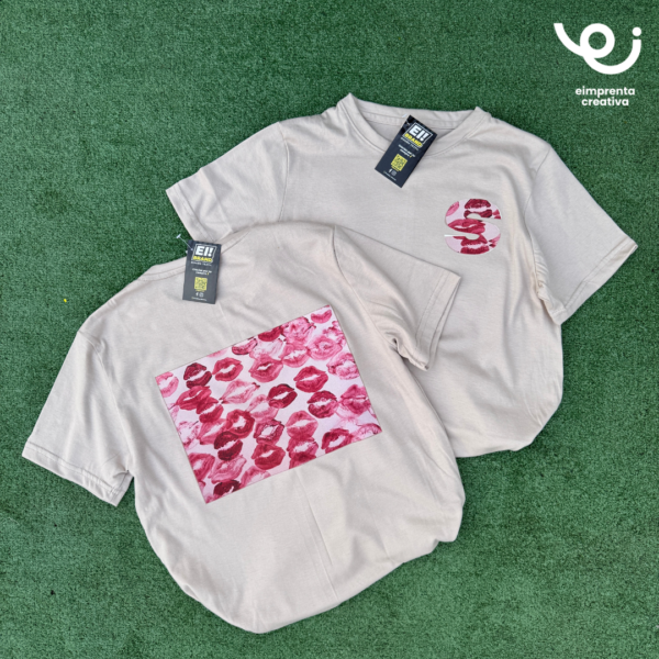 PLAYERA BESOS