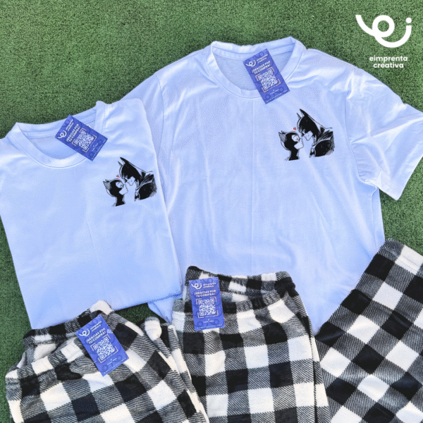 DÚO DE PIJAMAS PARA PAREJAS NAVIDEÑAS