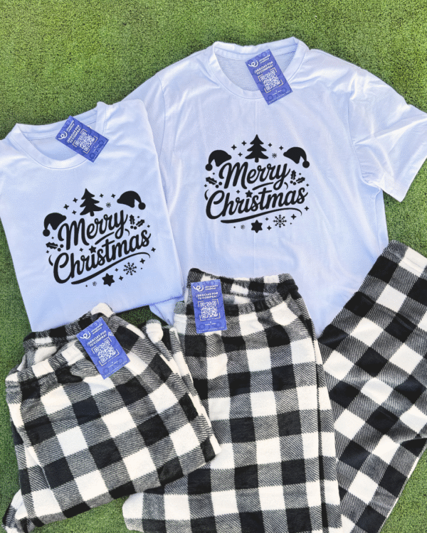 DÚO DE PIJAMAS PARA PAREJAS NAVIDEÑAS