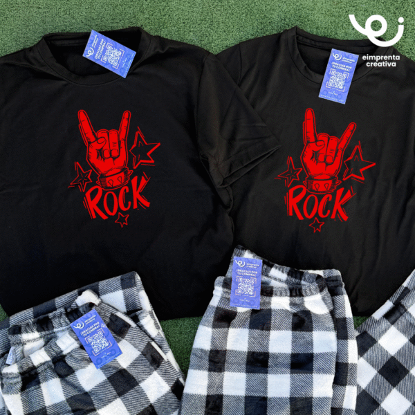 DÚO DE PIJAMAS PARA PAREJAS NAVIDEÑAS